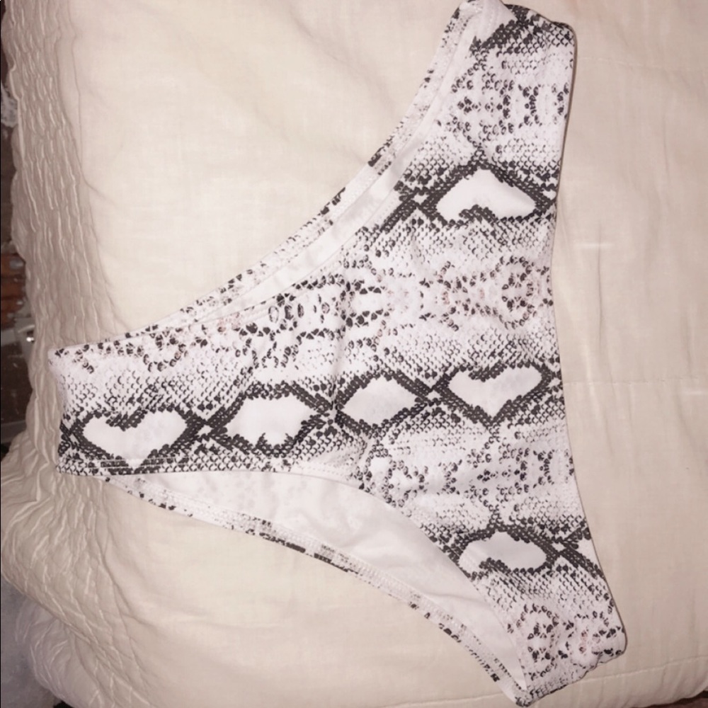 marble black and white snakeskin bikini bottoms
